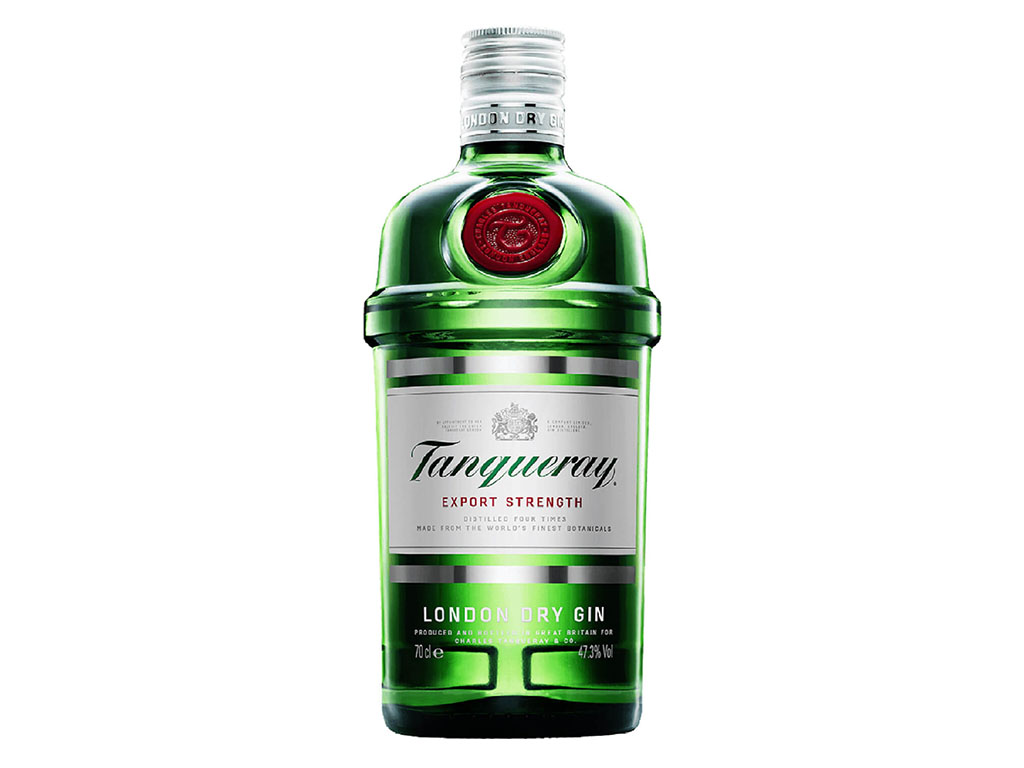 Green bottle of anqueray London dry gin 700ml