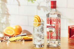 Beefeater Gin with Schweppes Manao Lime