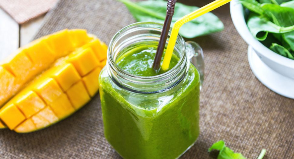 Easy and Healthy Super Green Smoothie Recipe
