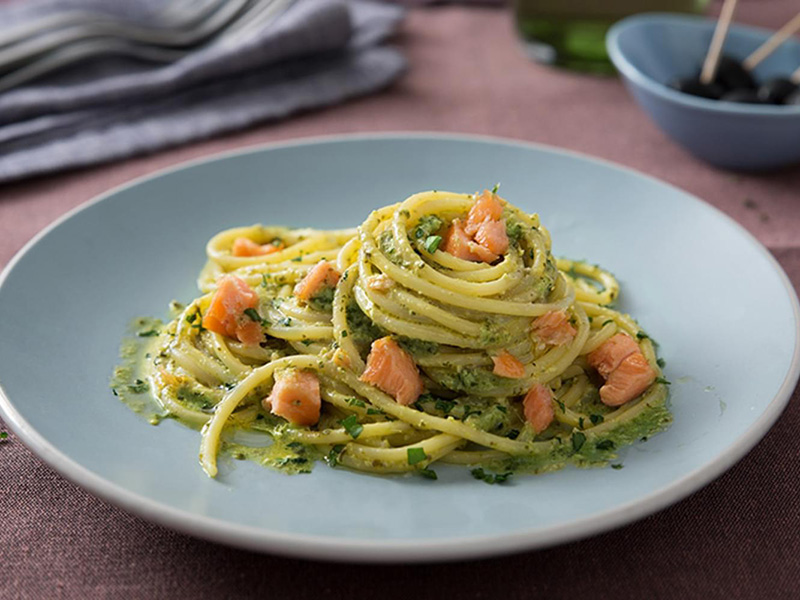 Spaghetti with Salmon and Pesto Genovese Recipe on FairPrice app