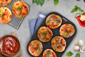 Muffin Tin Deep-Dish Pizza Recipe