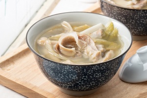 Pig Stomach Soup with Peppercorn Recipe